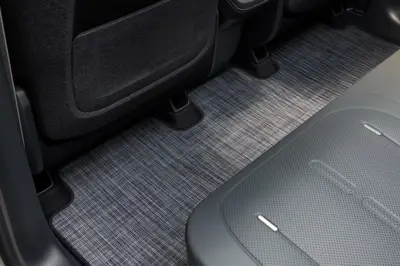 Rivian R2 Dual-Motor AWD Performance - Gallery Image