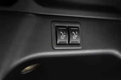 Subaru Getaway AWD 95.8 kWh - Gallery Image