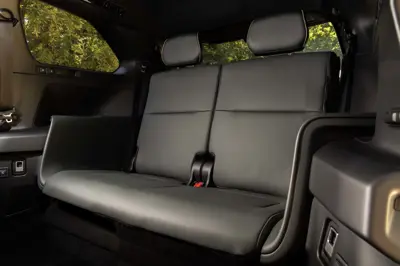 Subaru Getaway AWD 95.8 kWh - Gallery Image