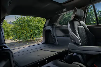 Subaru Getaway AWD 95.8 kWh - Gallery Image