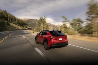 Subaru Solterra AWD - Gallery Image