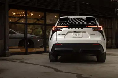 Subaru Solterra AWD - Gallery Image