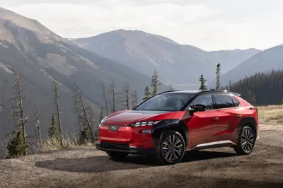 Subaru Solterra AWD - Gallery Image