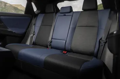 Subaru Solterra AWD - Gallery Image