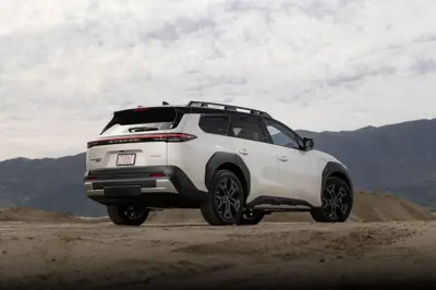 Subaru E-Outback AWD - Gallery Image