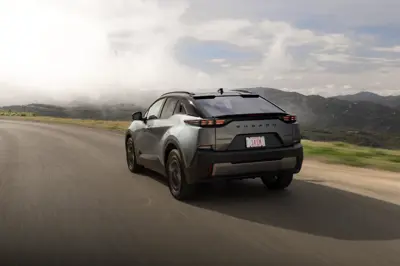 Subaru Uncharted AWD - Gallery Image