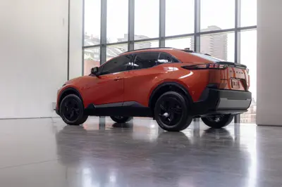 Subaru Uncharted AWD - Gallery Image