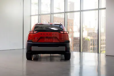 Subaru Uncharted AWD - Gallery Image