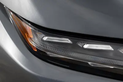 Subaru Uncharted AWD - Gallery Image