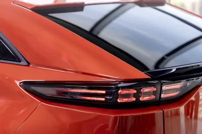 Subaru Uncharted AWD - Gallery Image