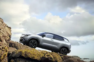 Suzuki e Vitara 49 kWh FWD - Gallery Image