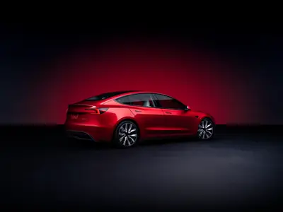 Tesla Model 3 Long Range