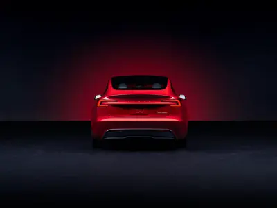 Tesla Model 3 Long Range