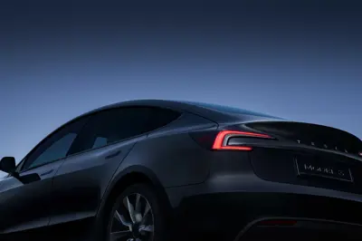 Tesla Model 3 Long Range