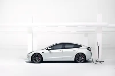 Tesla Model 3 Performance (GEN1)