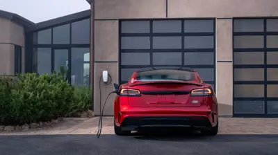 Tesla Model S AWD