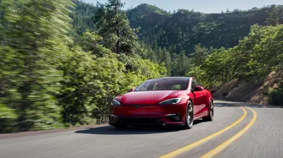 Tesla Model S AWD
