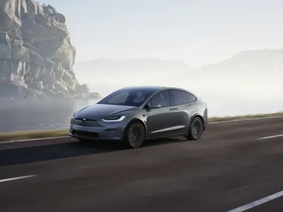 Tesla Model X Plaid