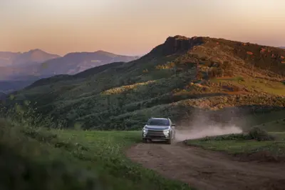 Toyota bZ Woodland AWD - Gallery Image