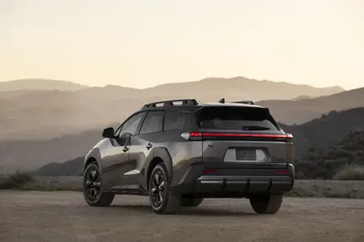 Toyota bZ Woodland AWD - Gallery Image