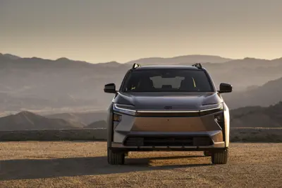 Toyota bZ Woodland AWD - Gallery Image