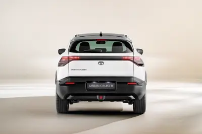 Toyota Urban Cruiser 61.1 kWh AWD