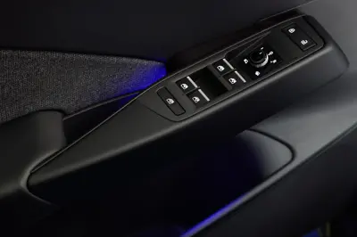 Volkswagen ID.3 Neo 79 kWh - Gallery Image