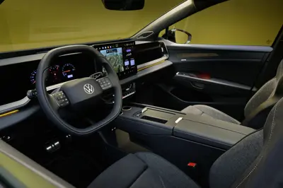 Volkswagen ID. Tiguan 220 kW 4MOTION - Gallery Image