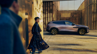 Volkswagen ID. UNYX 08 RWD Standard Range - Gallery Image