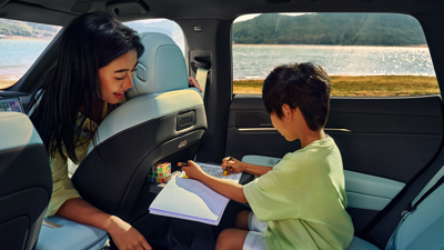 Volkswagen ID. UNYX 08 RWD Standard Range - Gallery Image