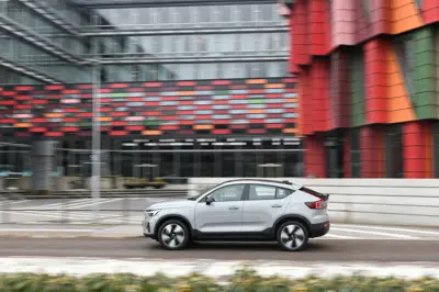 Volvo C40 Recharge Twin Motor - Gallery Image