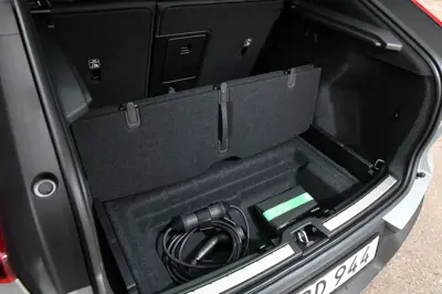 Volvo C40 Recharge Twin Motor - Gallery Image