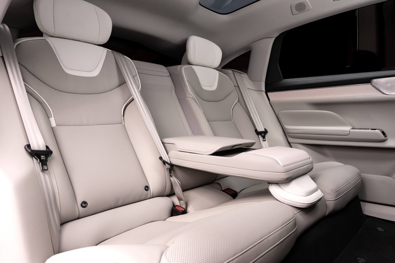 Volvo ES90 Twin Motor Performance