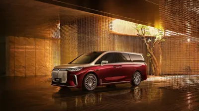 Voyah Dream Long Range AWD
