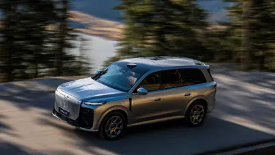 VOYAH Taishan X8 120 kWh - Gallery Image