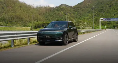 XPENG G9L 110 kWh AWD - Gallery Image