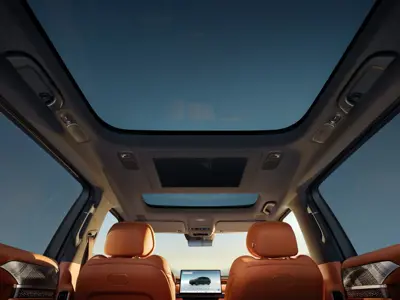 XPENG G9L 110 kWh AWD - Gallery Image