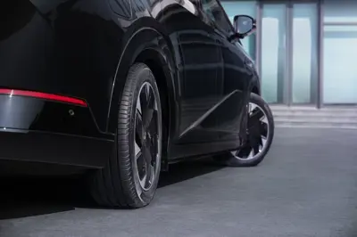 XPENG X9 AWD Performance