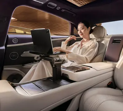 YangWang U7 EV Super 4WD