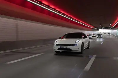 Zeekr 001 Long Range RWD