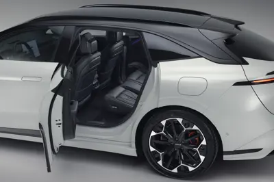 Zeekr 7GT Privilege AWD - Gallery Image