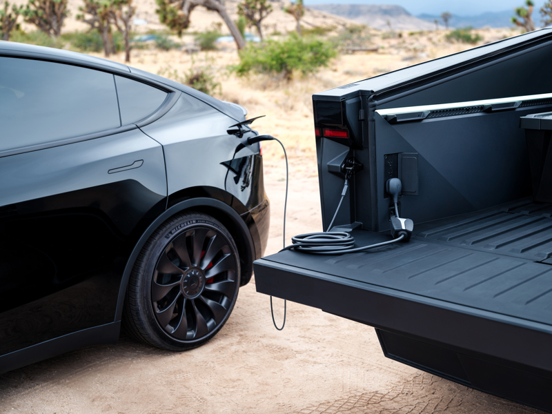 Tesla Cybertruck charging Tesla Model Y from Nema 14-50 socket in bed