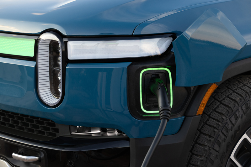 Rivian R1S with left front corner charging port location