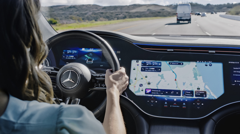 Mercedes EQS Navigation system