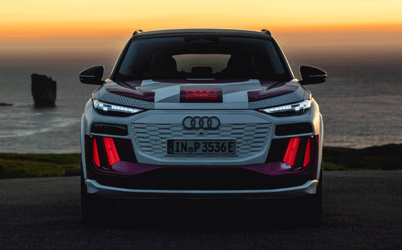Audi Q6 e-tron DRL med konfigurerbar signatur