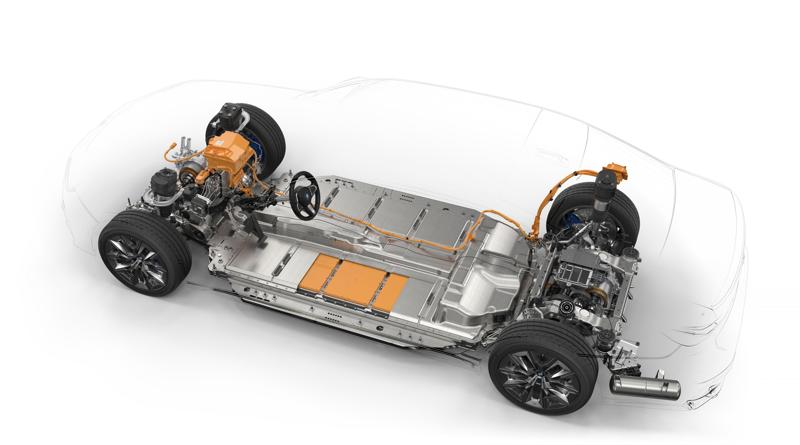 BMW i7 med hybrid platform. Dette i EV-konfiguration