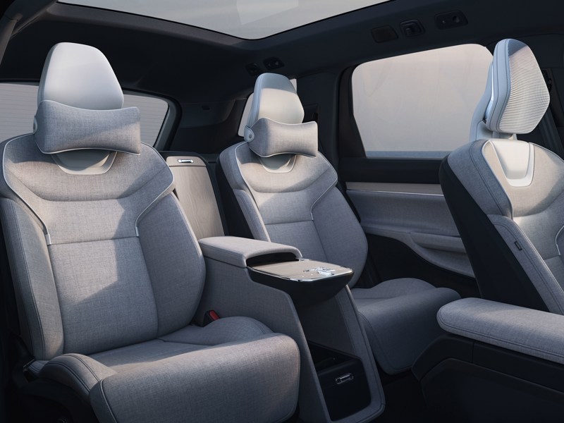 Twin Executive Seats in Volvo EX90