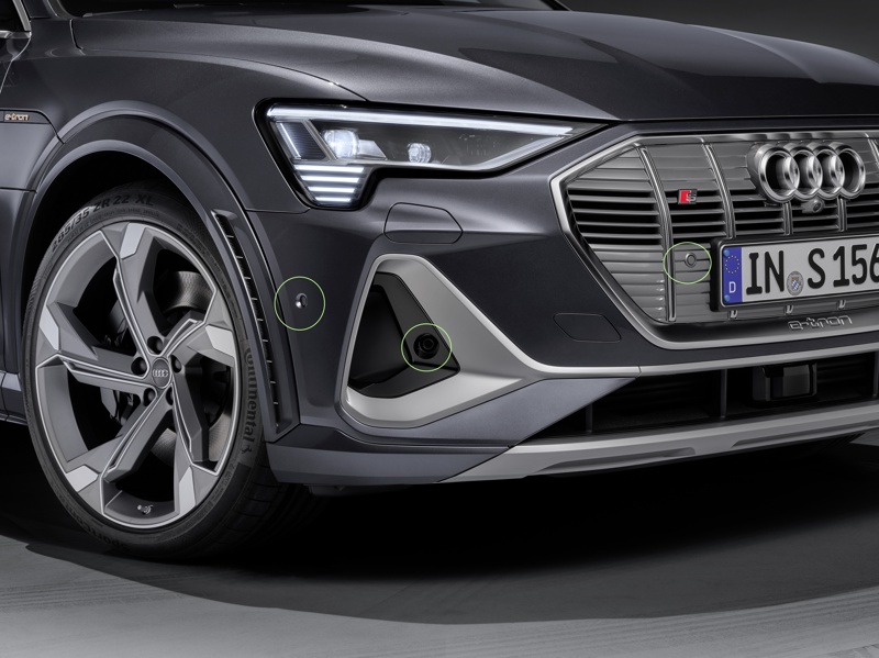 Audi e-tron ultrasoniske sensorer foran