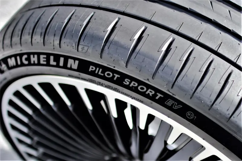 Tires & Wheels Tires & Wheels